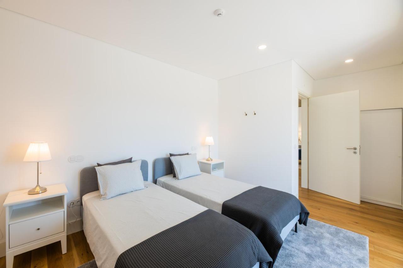 Linden Tree House A And B Apartment Caldelas Exterior photo